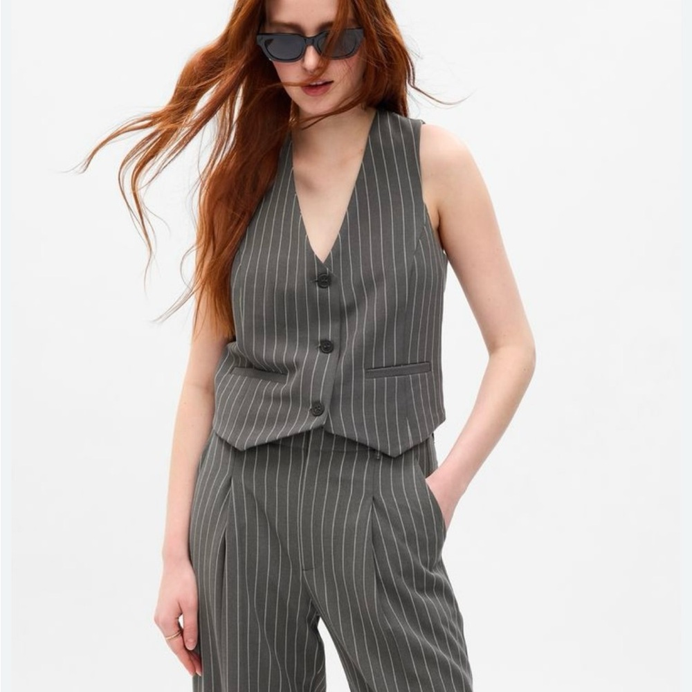 Gap pinstriped vest Large Tall